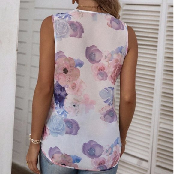 Floral Print V Neck Chiffon Blouse - Picture 2 of 7